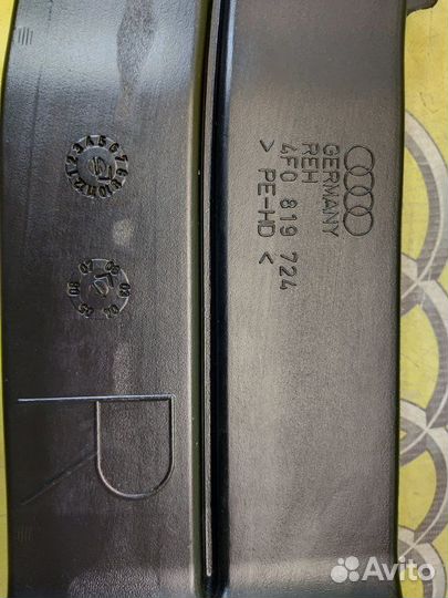 Воздуховод правый Audi A6 универсал 2.8 CCE 2009