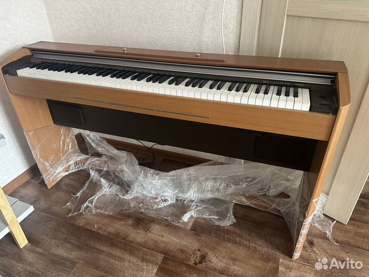 Цифровое фортепиано casio privia