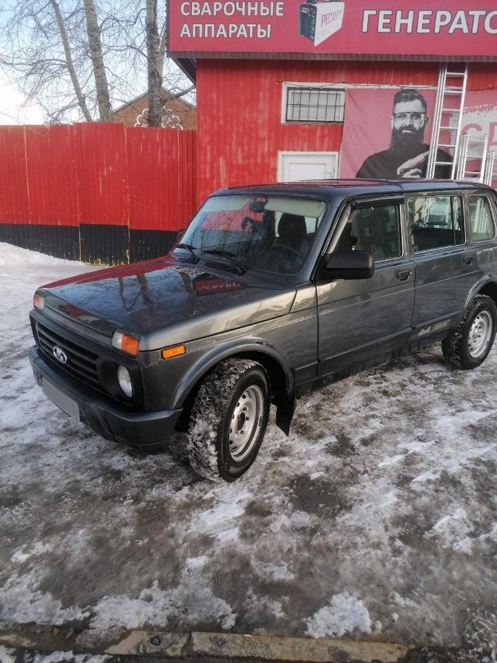 ВАЗ (LADA) 2131 (4x4) Urban: фото из отзыва