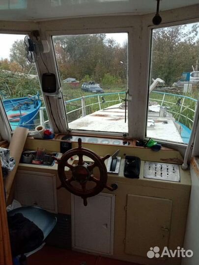 Прогулки на катере