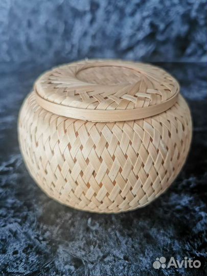 Бамбуковая плетёная корзинка шкатулка коробочка