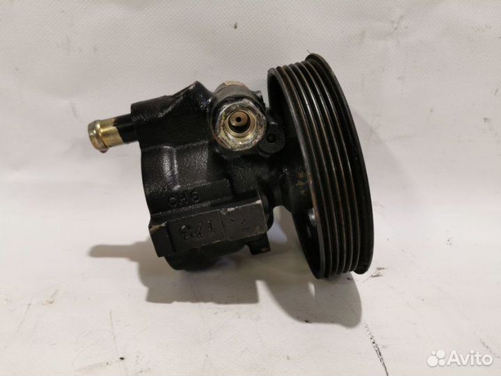 Насос гидроусилителя руля передний Renault Symbol