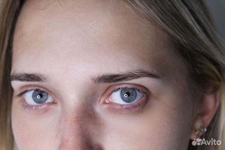 Перманентный макияж бровей