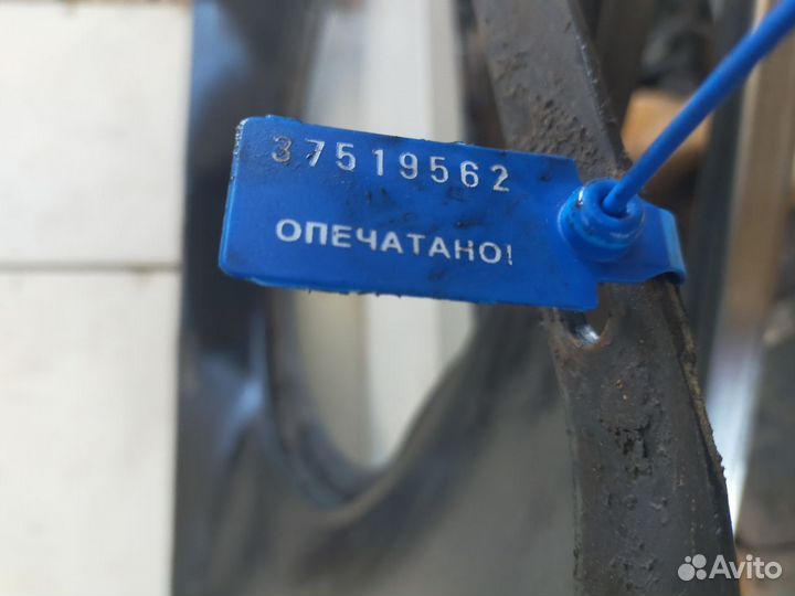 Диффузор радиатора / XF105 (DAF)