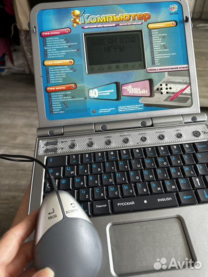 Детский обучающий ноутбук на батарейках
