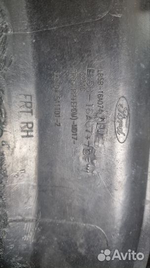 Пластик передних арок Ford Explorer 6 2020