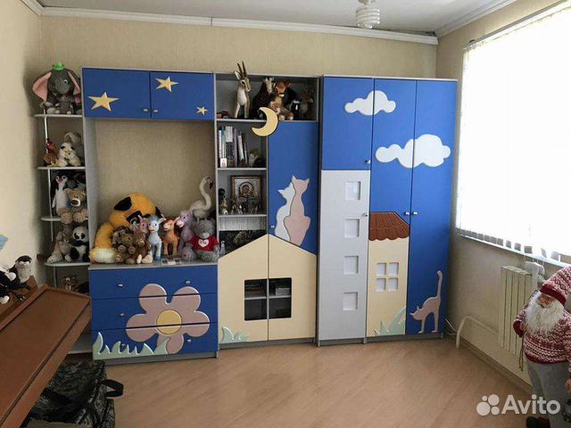 Мебель в детскую комнату