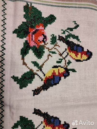 Вышитые рушники