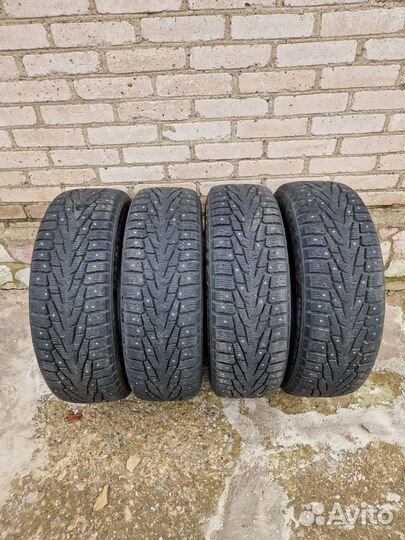Nokian Tyres Hakkapeliitta 7 225/65 R17