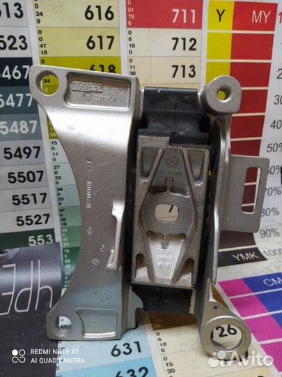 Опора двигателя левая Renault Arkana