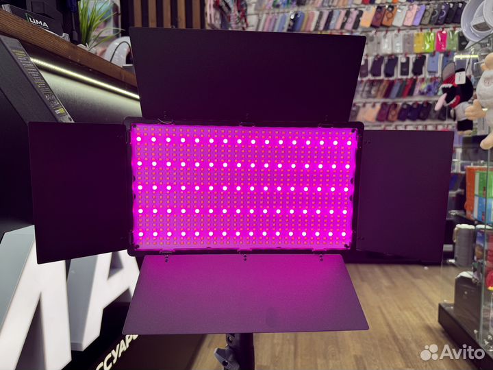 Светодиодная панель со шторками LED-800RGB ISA