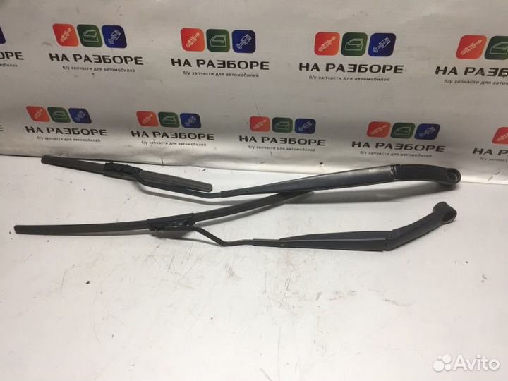 Щетка стеклоочистителя передняя Hyundai Solaris
