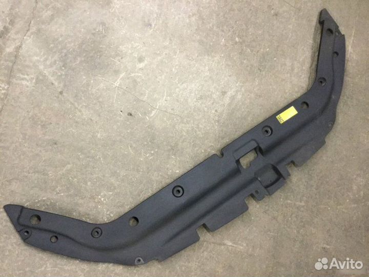 Кожух замка капота Toyota Rav 4 2006-2013