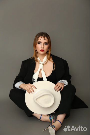 Модель для фотосессии