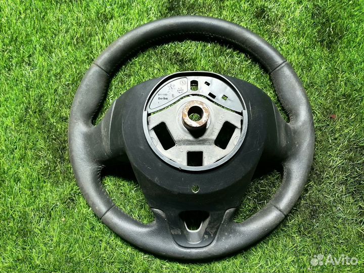 Руль кожа renault megane 3 scenic3