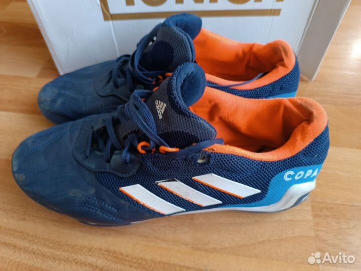 Футзалки adidas sala