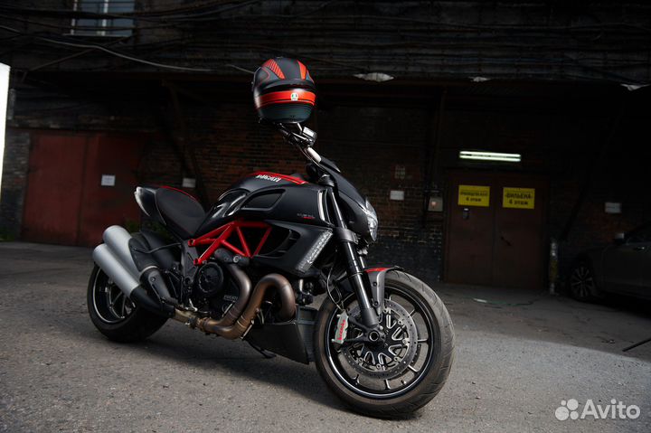 Мотоцикл Ducati Diavel Carbon, 2 тыс пробег