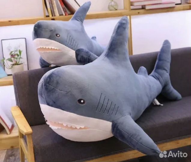 Акулы 3 шт