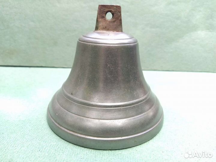 Колокольчик. Накладка бронзовая. Старина. риа