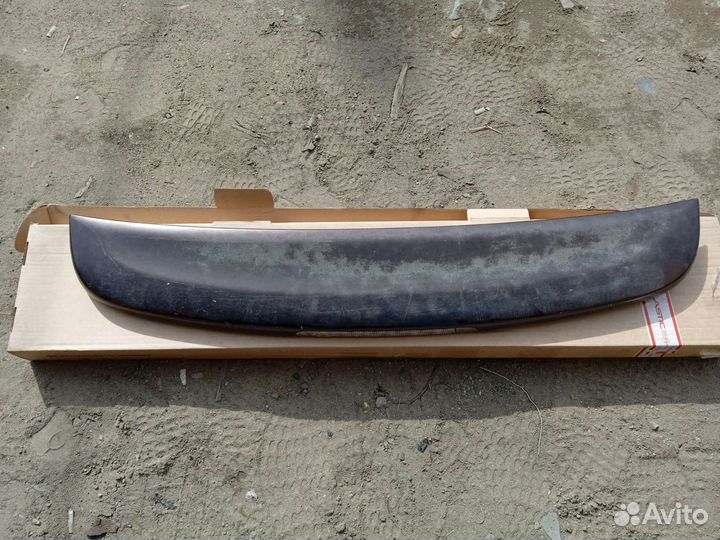 Спойлер Daihatsu Mira L275sпод покраску