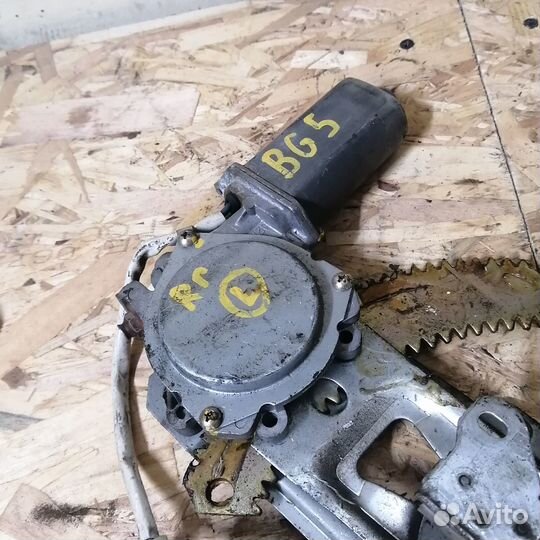 Стеклоподъемник Subaru Legacy BG5 задний левый