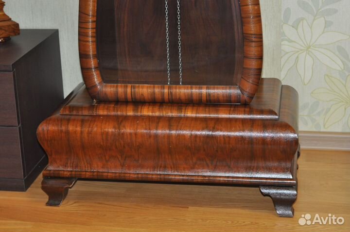 Часы старинные напольные Gustav Becker 150