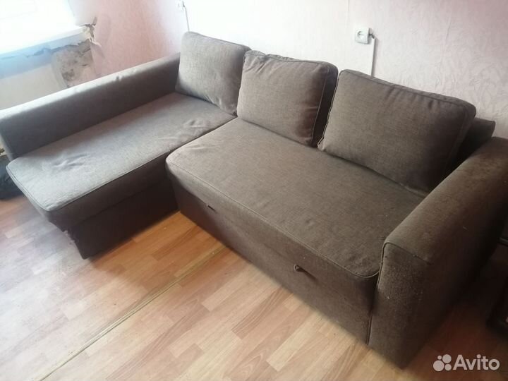 Угловой диван IKEA