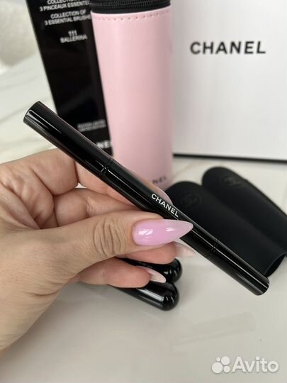 Chanel набор кистей для макияжа в кожаном чехле