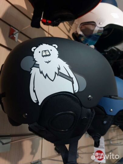 Шлем горнолыжный