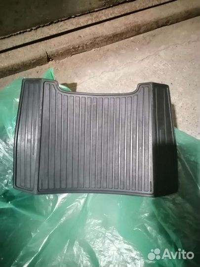 Автоковрики на киа рио 4 б/у