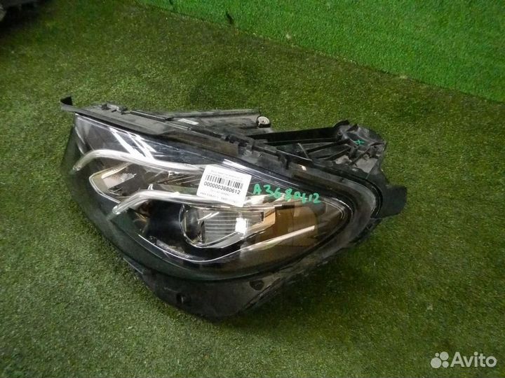 Фара левая Mercedes-Benz E-Class