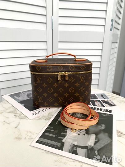 Косметичка Louis Vuitton