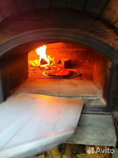 Бар рядом с метро