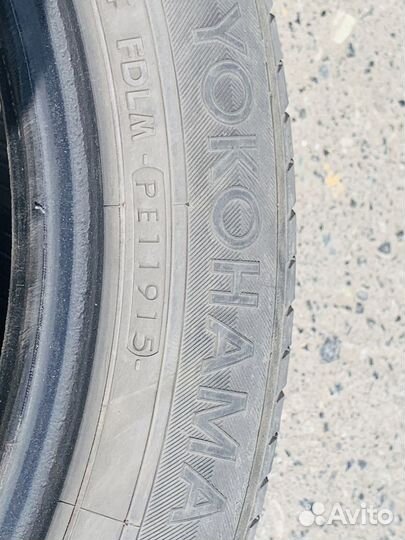 Yokohama E70B 215/55 R17 93V