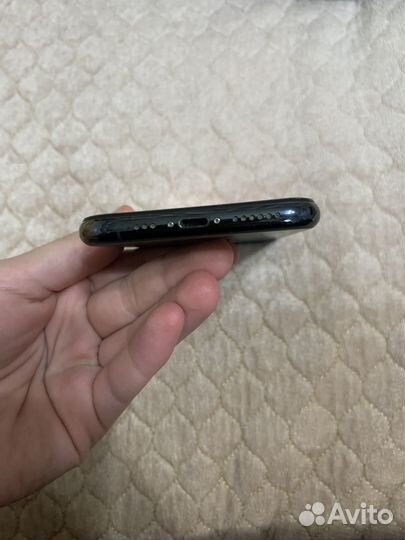 iPhone 11 Pro, 64 ГБ