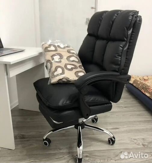 Компьютерное кресло Boss с функцией массажа