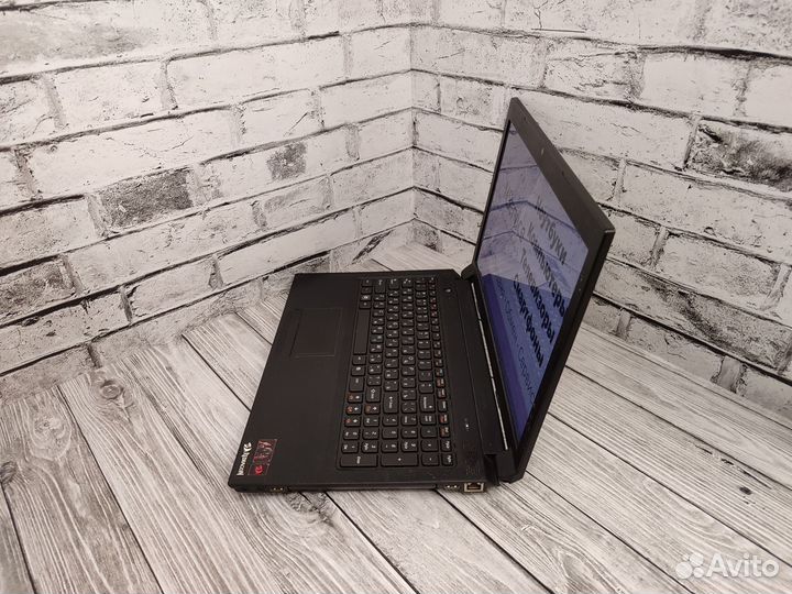 Ноутбук Lenovo Core i3/NVidia/4Gb/SSD120Gb/15.6