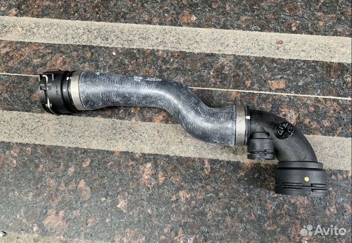 Патрубок охлаждения BMW e46