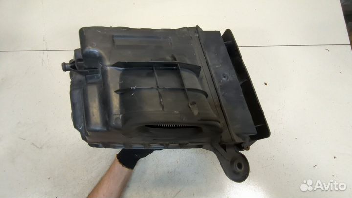 Корпус воздушного фильтра Renault Megane 3 2009, 2