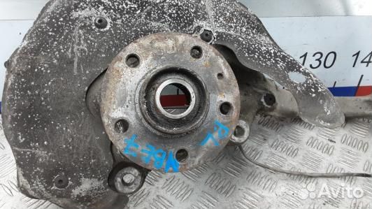 Ступица передняя левая audi A4 B8 (NBE07K901)