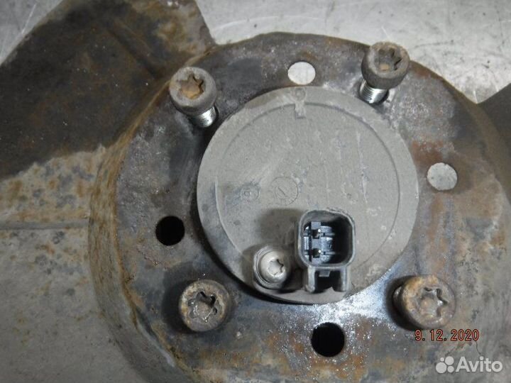 Ступица задняя левая Ford Focus 2 hxdb 2006