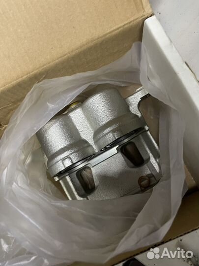 Суппорта на highlander 07-13, rav4, lexus nx200