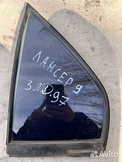 Форточка задней двери левая Mitsubishi Lancer 9