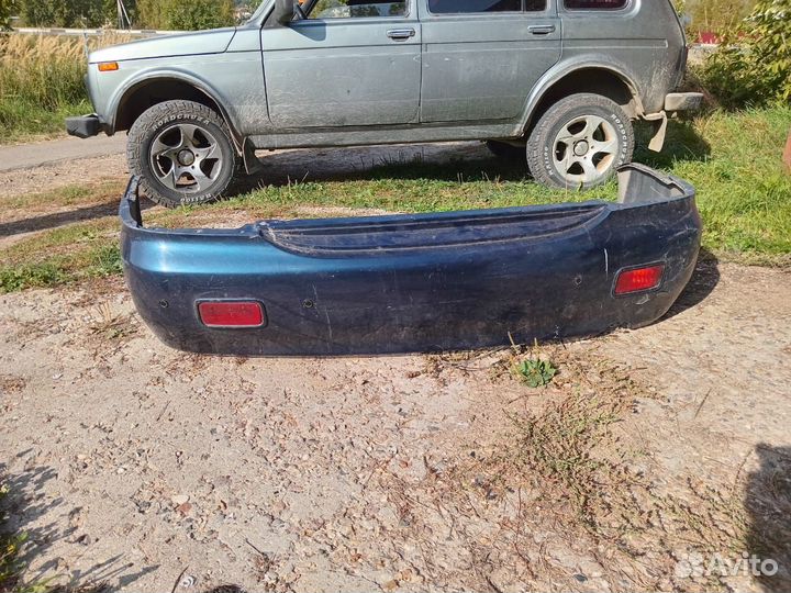 Задний бампер