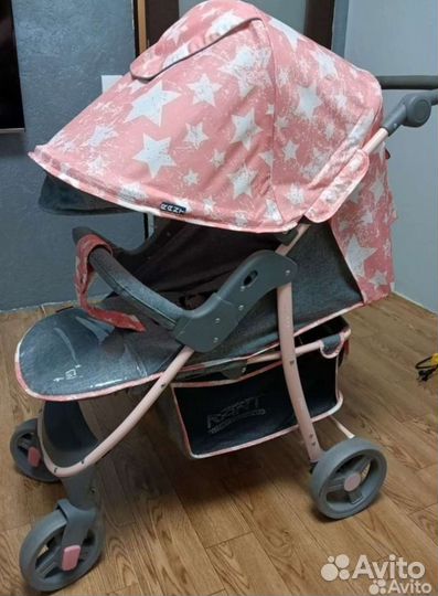 Прогулочная коляска