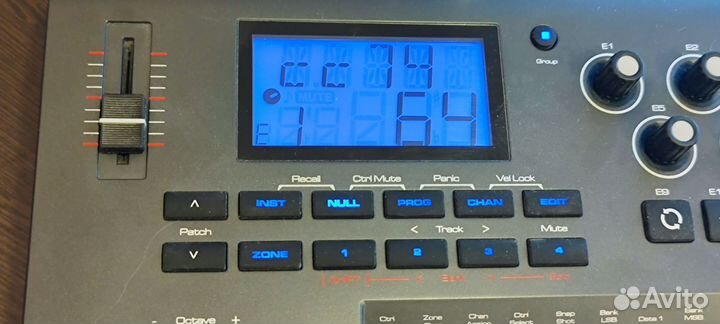 Midi-клавиатура M-audio axiom 25