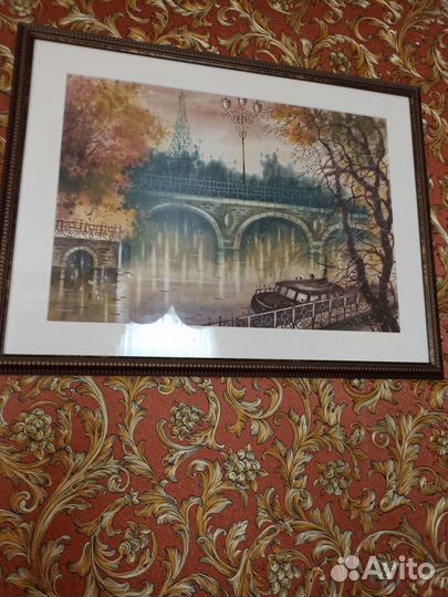 Книги и картины