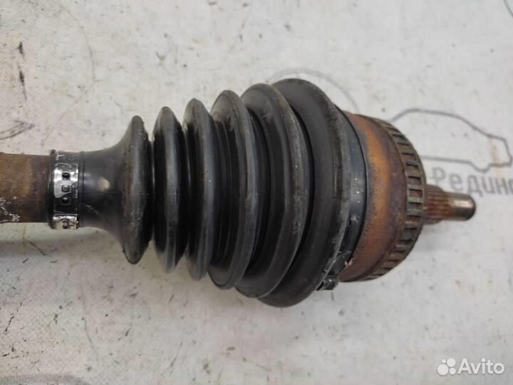 Привод передний правый W638 V-class Vito 611.980