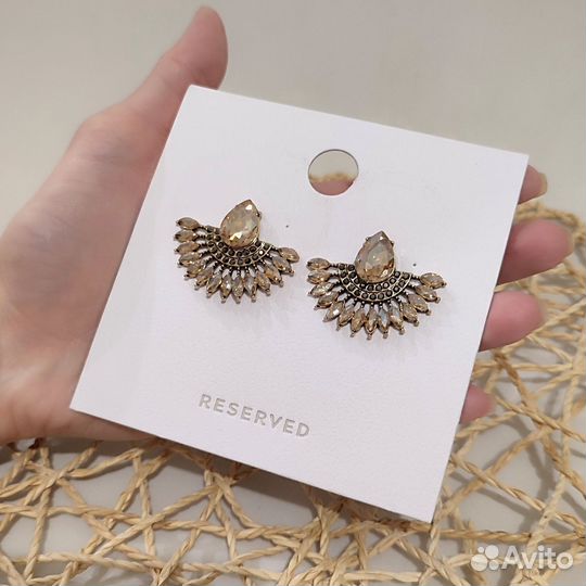 Серьги с камнями Новые
