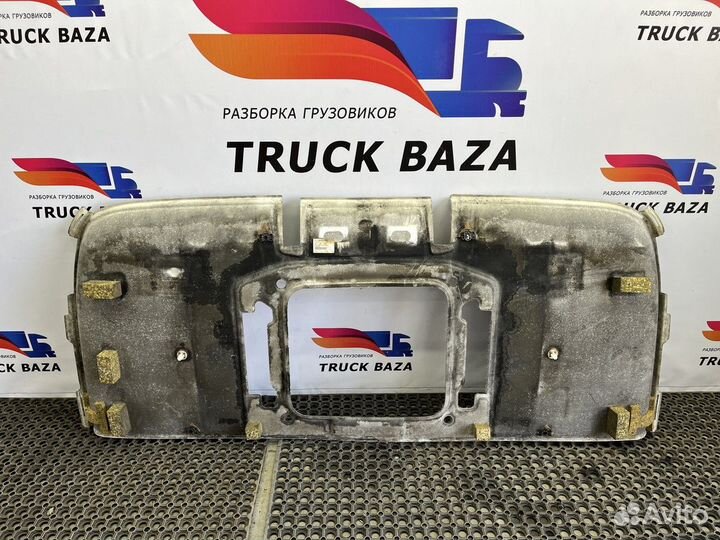 Обшивка потолка под люк Renault T